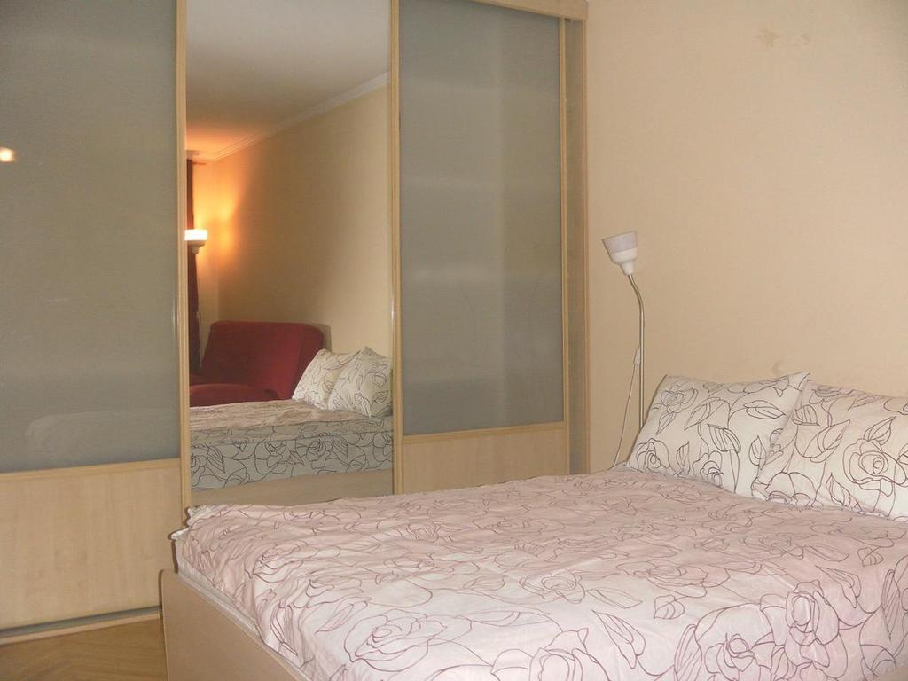 Apartments On Bolshaya Polyanka Μόσχα Δωμάτιο φωτογραφία